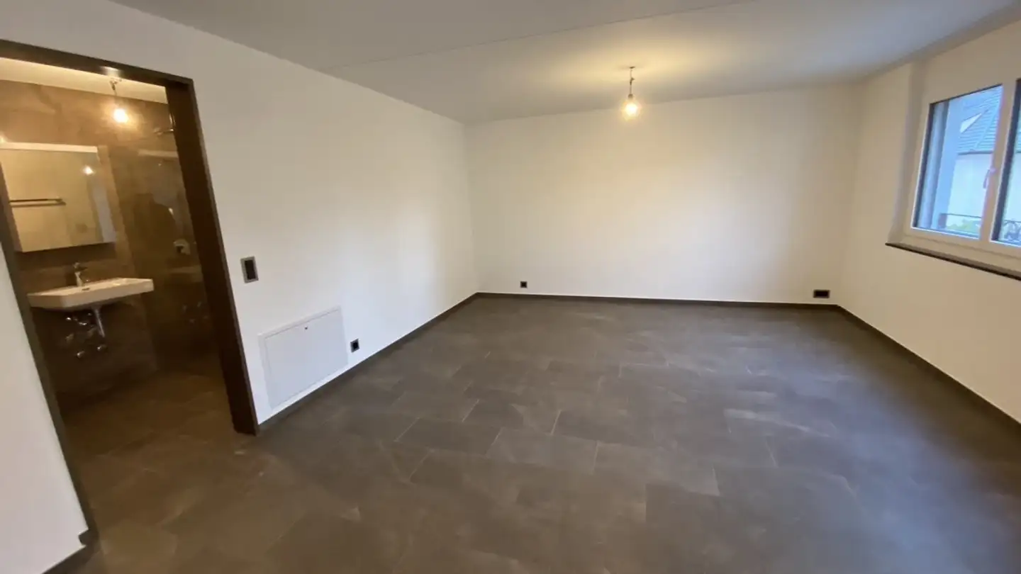 Apartment for rent - Riedackerstrasse 5, 8051 Zürich - Photo 2