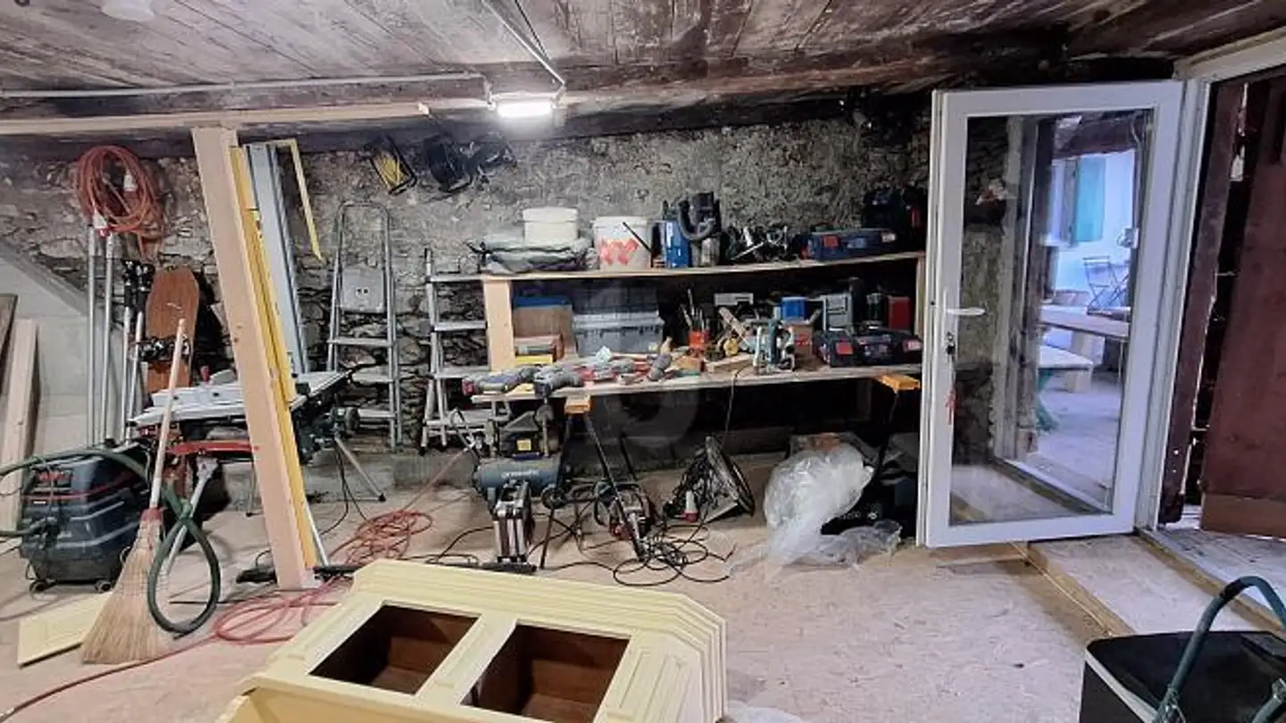 Workshop for rent - 7014 Trin - Photo 2