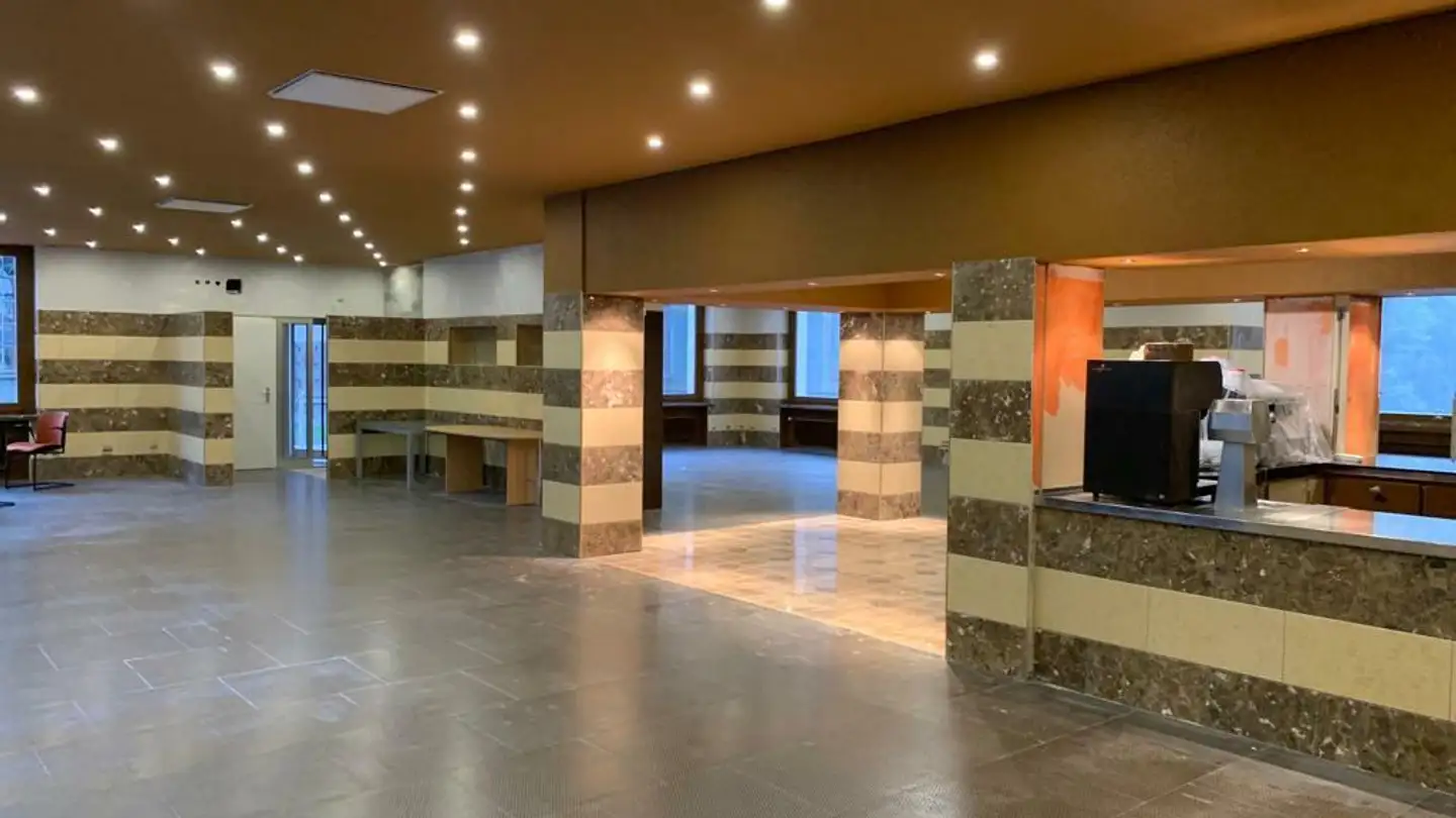 Hôtel à vendre - 2800 Delémont