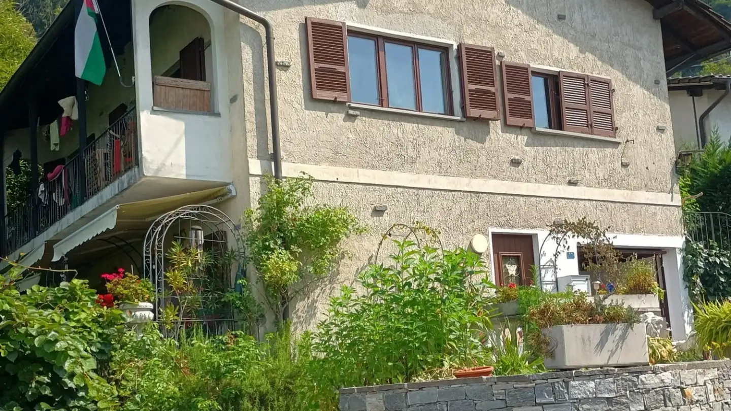 Maison jumelle à vendre - 6516 Cugnasco