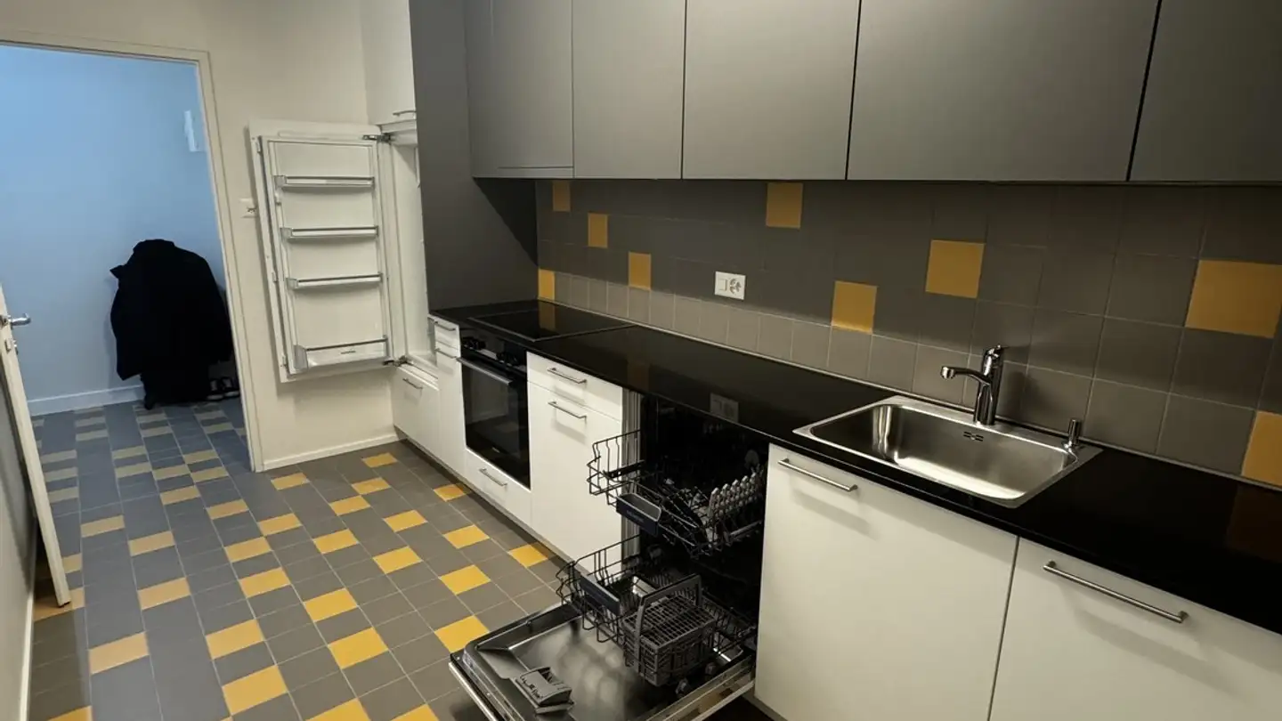 Appartamento in affitto - Rue Du Locle 14, 2300 La Chaux-de-Fonds