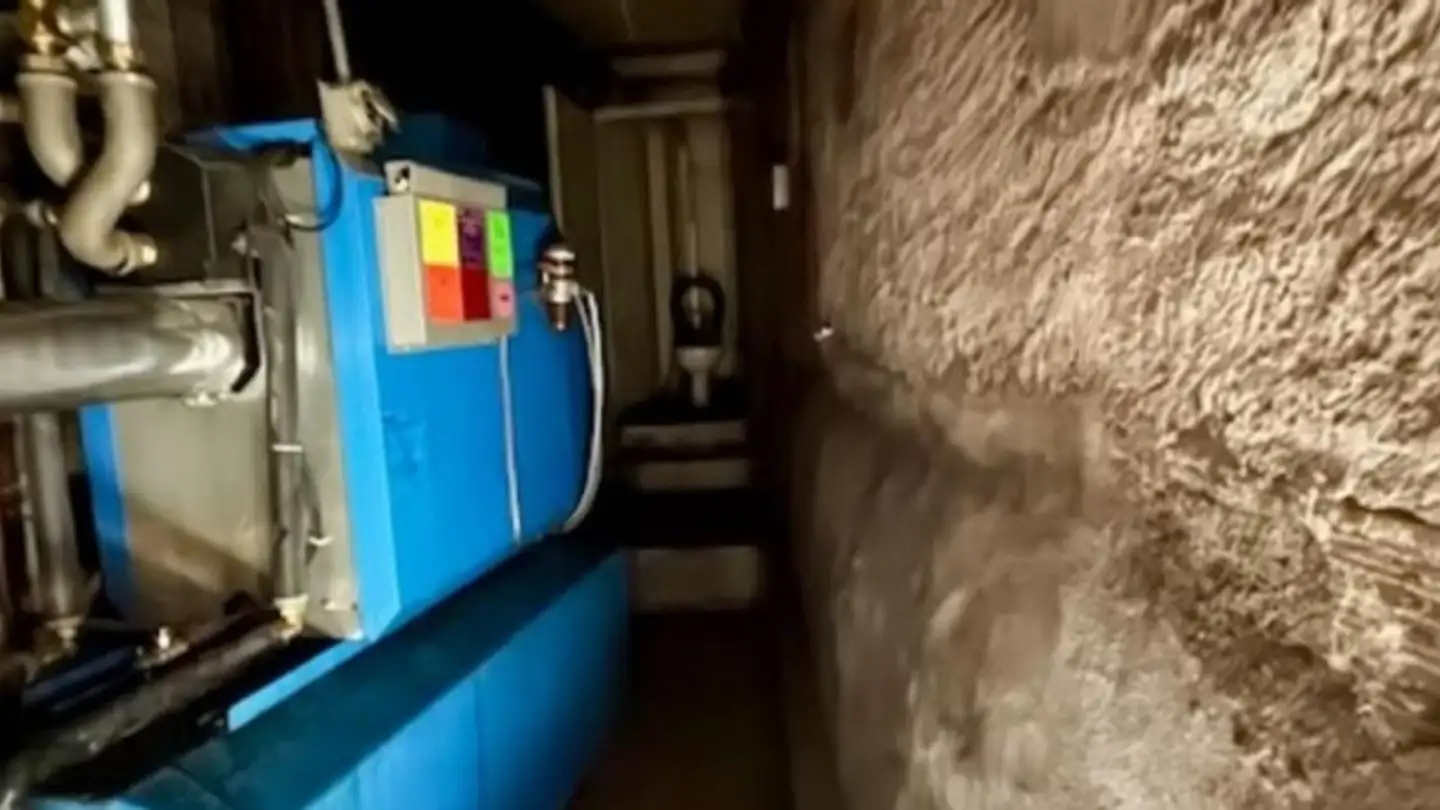 Commercial for rent - Rue Pierre-Dubied 10, 2108 Couvet - Photo 4