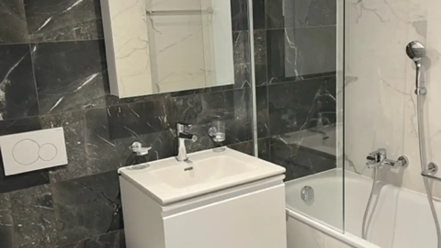 Appartement à louer - Sous Bellevue, 2900 Porrentruy - Photo 3