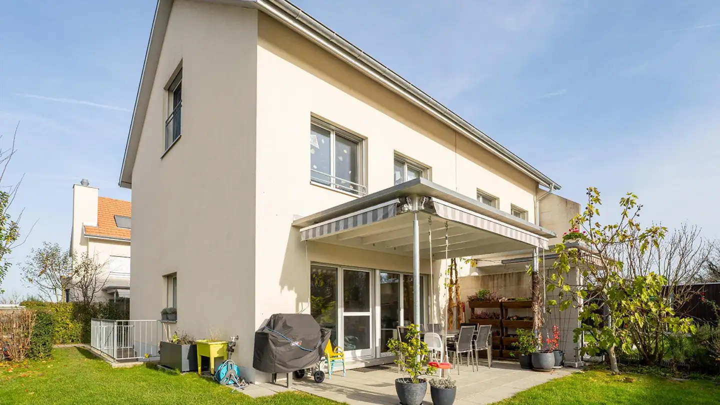 Semi-detached house for sale - 4123 Allschwil
