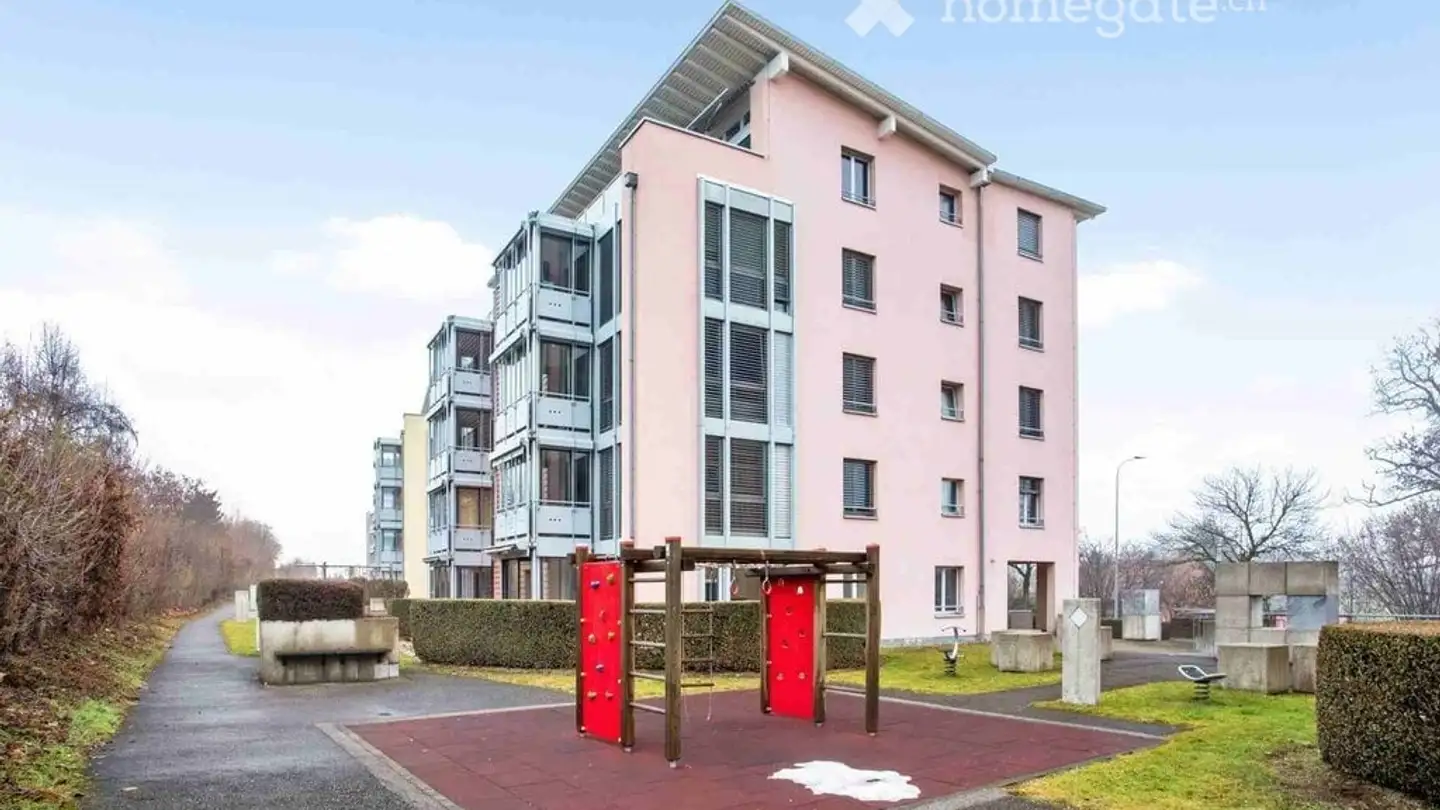 Apartment for rent - Rue De La Léchère 61, 1630 Bulle - Photo 2