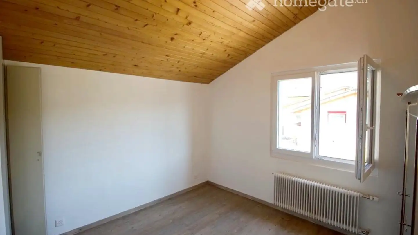 Apartment for rent - 1975 St-Séverin - Photo 2