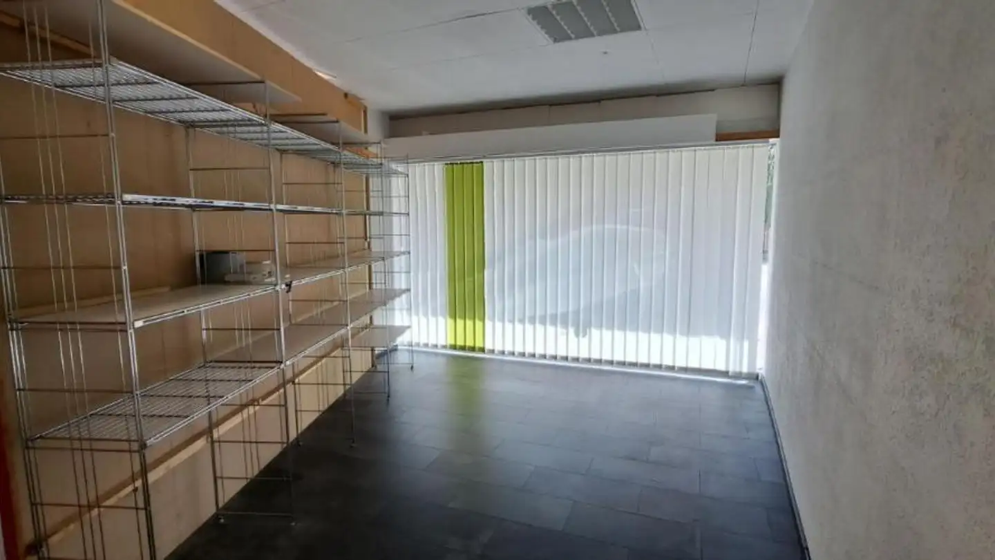 Shop for rent - Rue Du Moulin / Mühlestrasse 50, 2504 Biel/Bienne - Photo 2