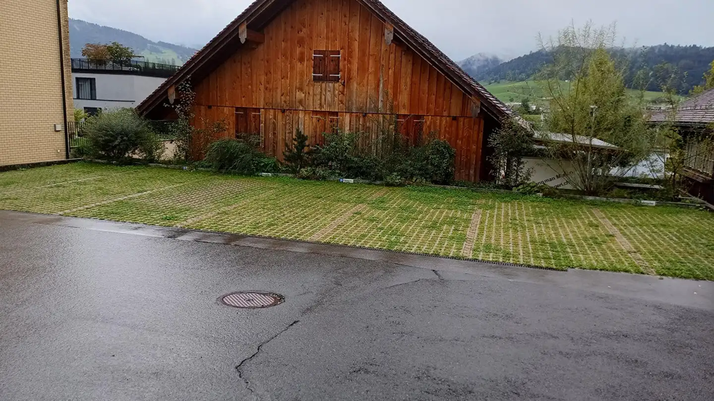 Parcheggio esterno in affitto - Alte Landstrasse 142, 6314 Unterägeri