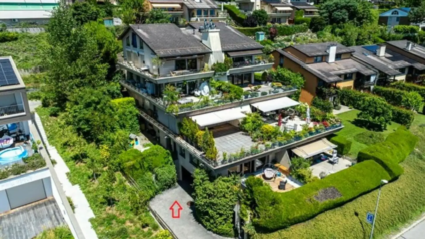 Überdachter Parkplatz mieten - Chemin Des Marionnettes 124, 1093 La Conversion - Foto 3