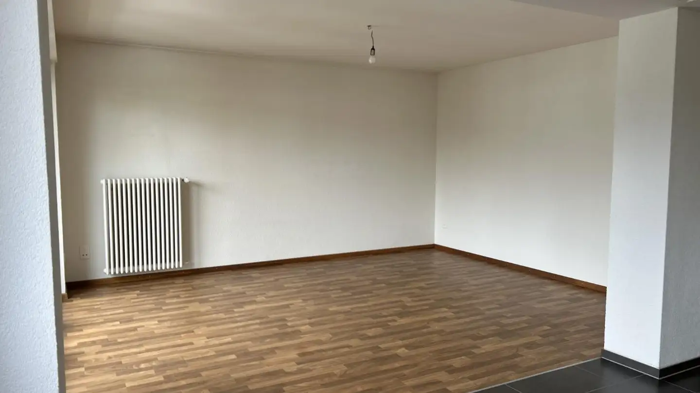 Appartement à louer - 2400 Le Locle - Photo 2