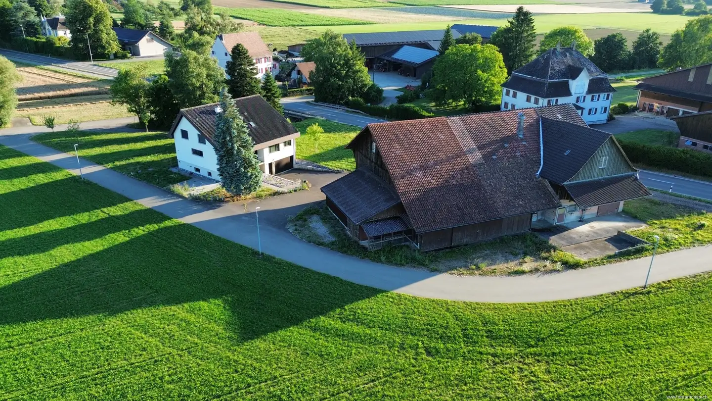 Farm for sale - Boolstrasse, 8573 Siegershausen