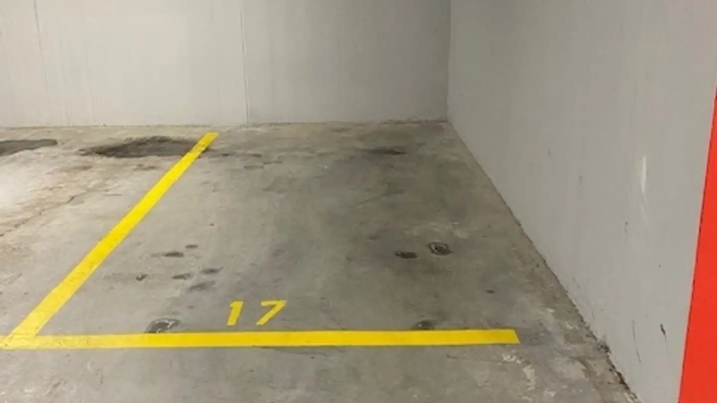 Tiefgaragenstellplatz mieten - Kirchstrasse 1b, 9435 Heerbrugg