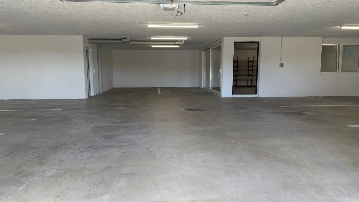 Commercial à louer - Ebringerstrasse 113, 8240 Thayngen