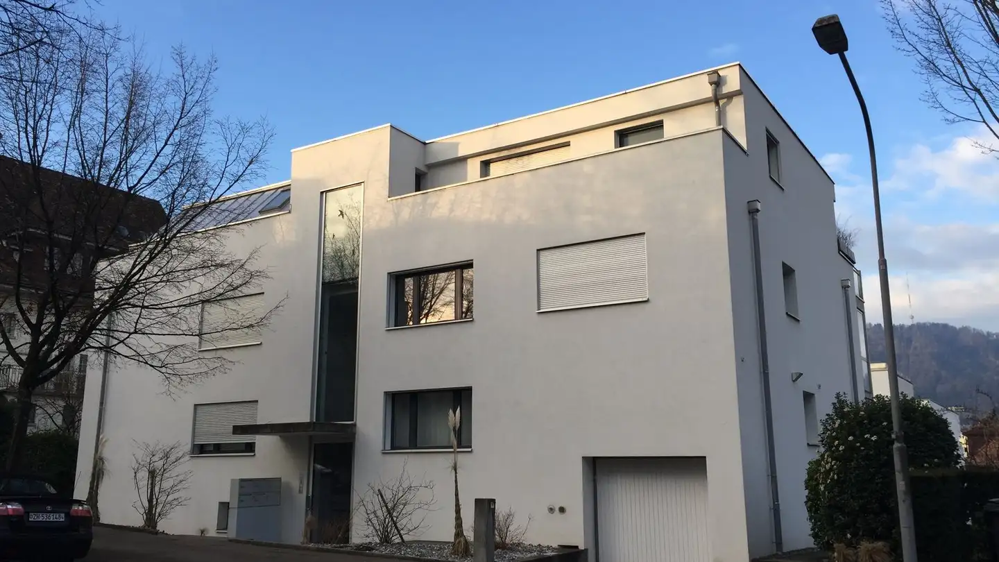 Tiefgaragenstellplatz mieten - Kurfirstenstrasse 36, 8002 Zürich