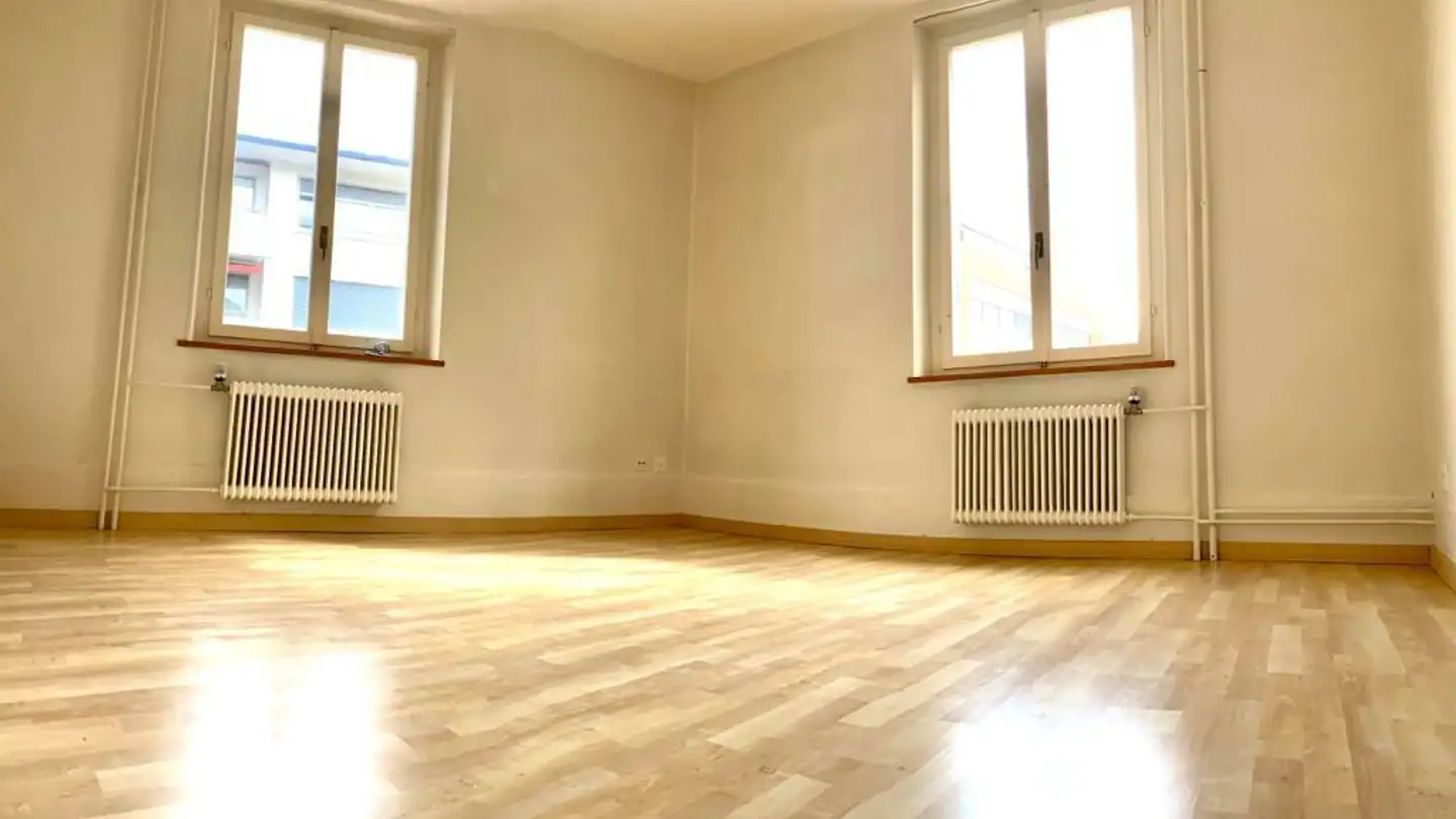 Appartement à louer - Rue de la Molière, 2800 Delémont - Photo 2