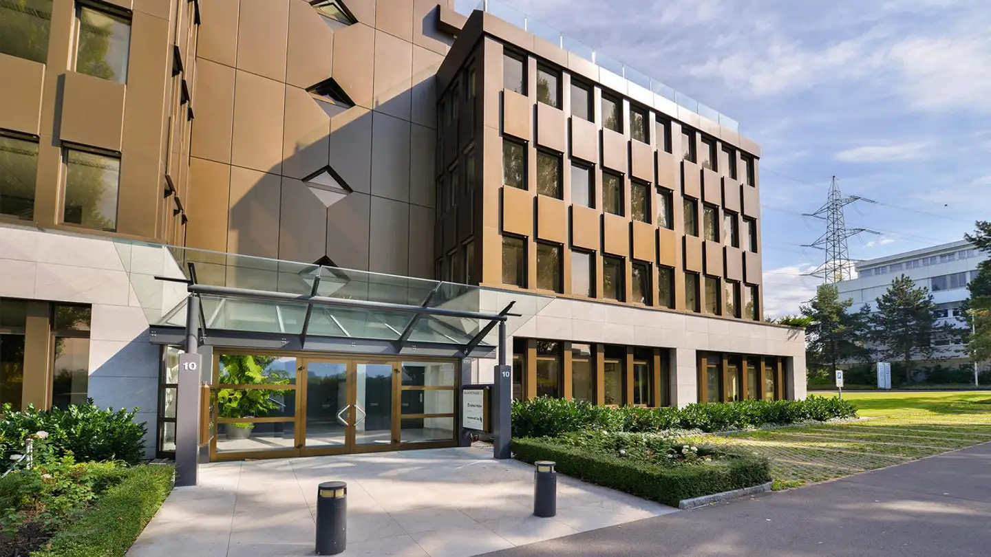 Office space for rent - Neuhofstrasse 10, 6340 Baar - Photo 2