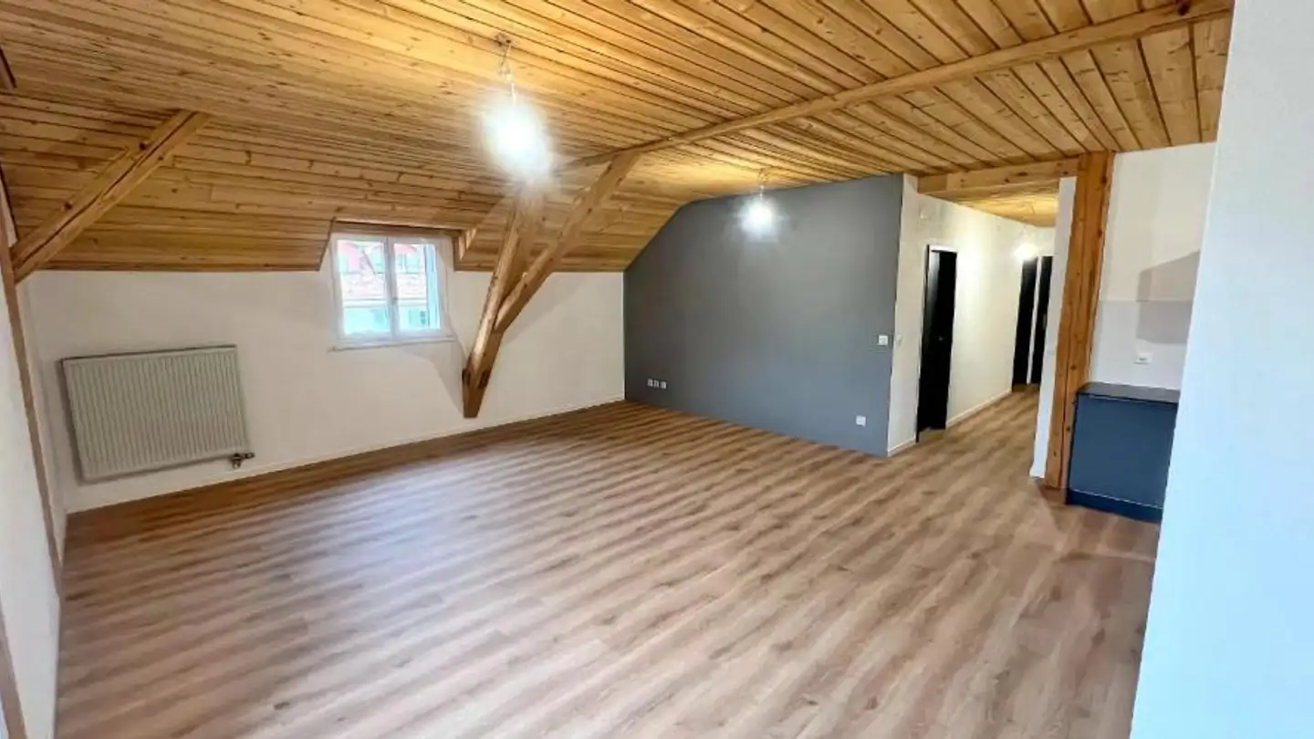 Apartment for rent - Rue de l'Hôtel-de-Ville 5, 2740 Moutier - Photo 2