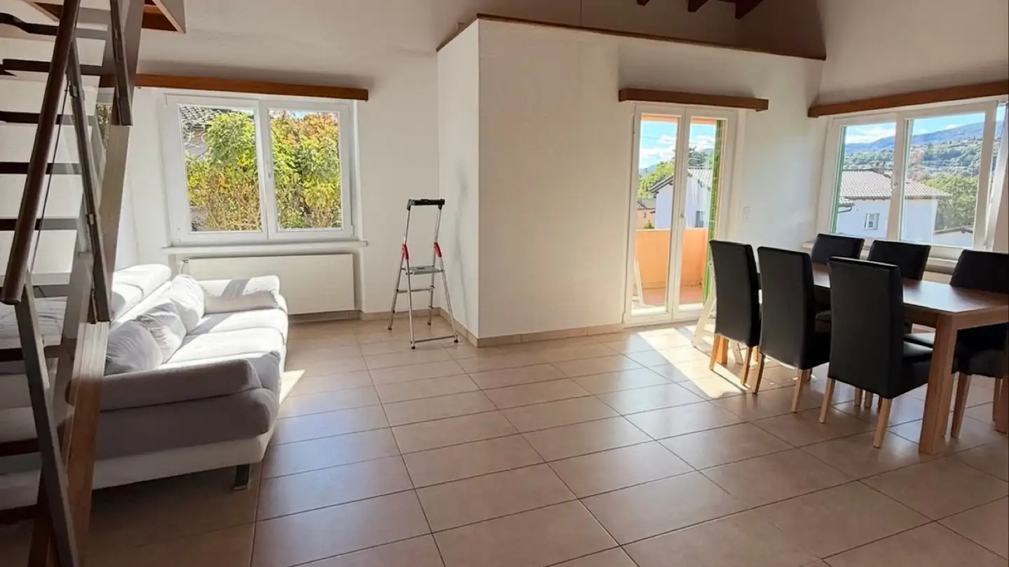 Appartement à louer - Via Morella 2a, 6964 Davesco-Soragno