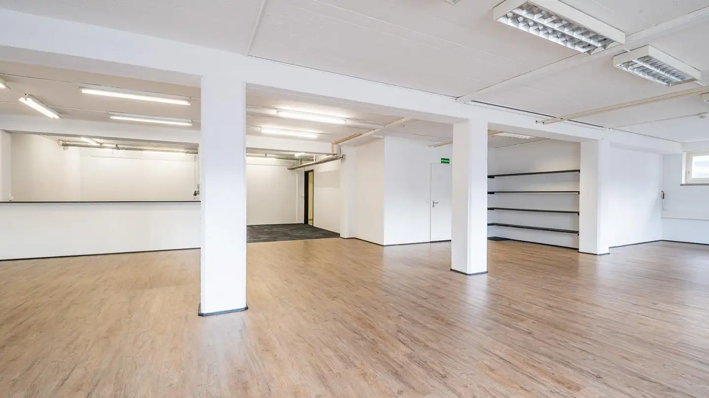 Office space for rent - Dorfstrasse 6c, 8484 Weisslingen - Photo 2