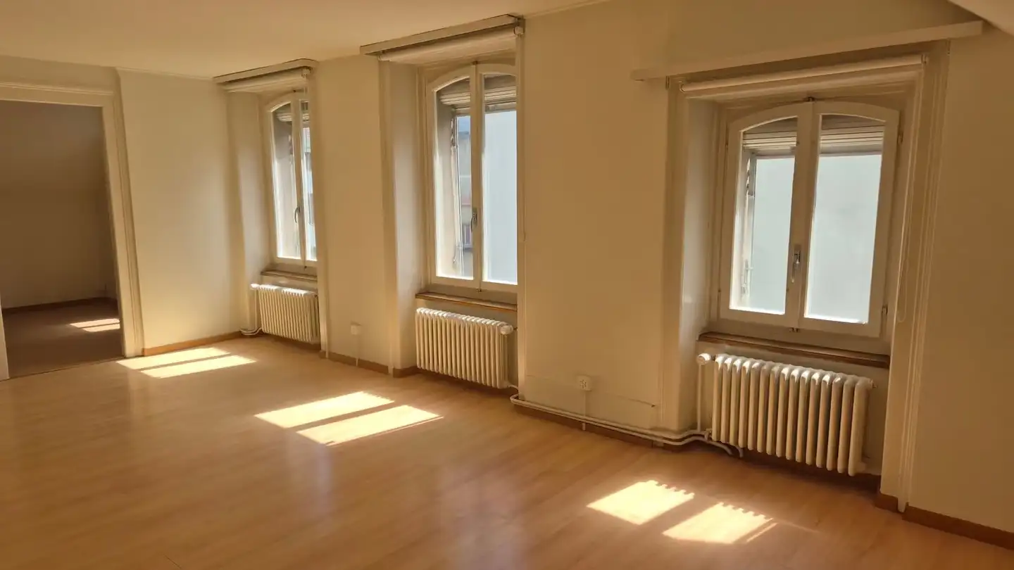 Attic flat for rent - Rue Du Général-Dufour / General-Dufour-Strasse 48, 2502 Biel/Bienne - Photo 2