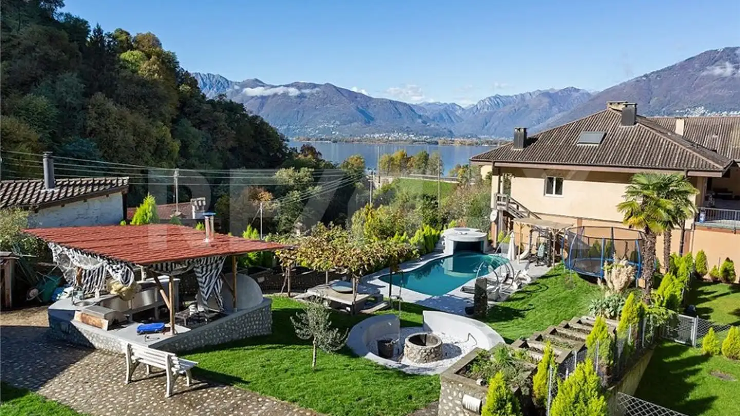 Residential building for sale - 6574 Vira (Gambarogno)