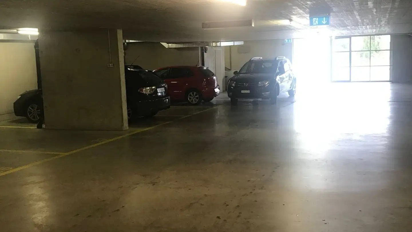 Tiefgaragenstellplatz mieten - Arvenweg 6, 8280 Kreuzlingen - Foto 3