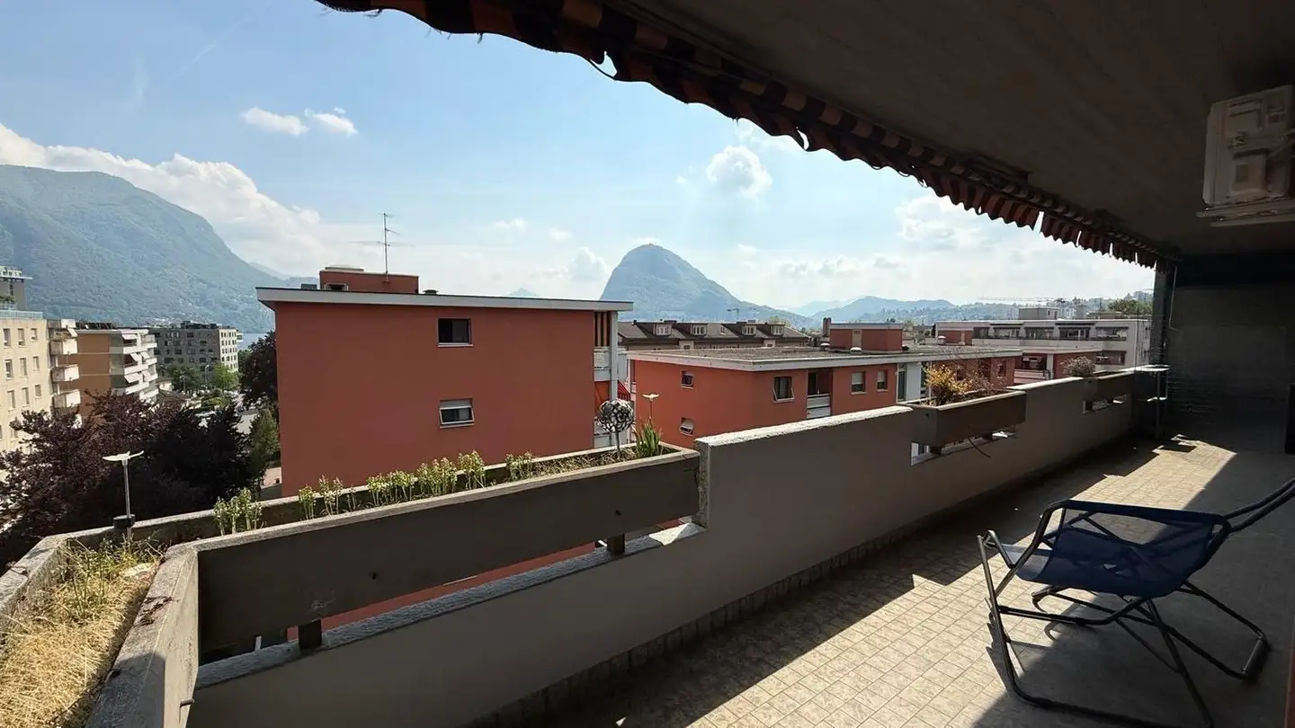 Dachgeschosswohnung kaufen - Via Al Chioso 30, 6900 Lugano