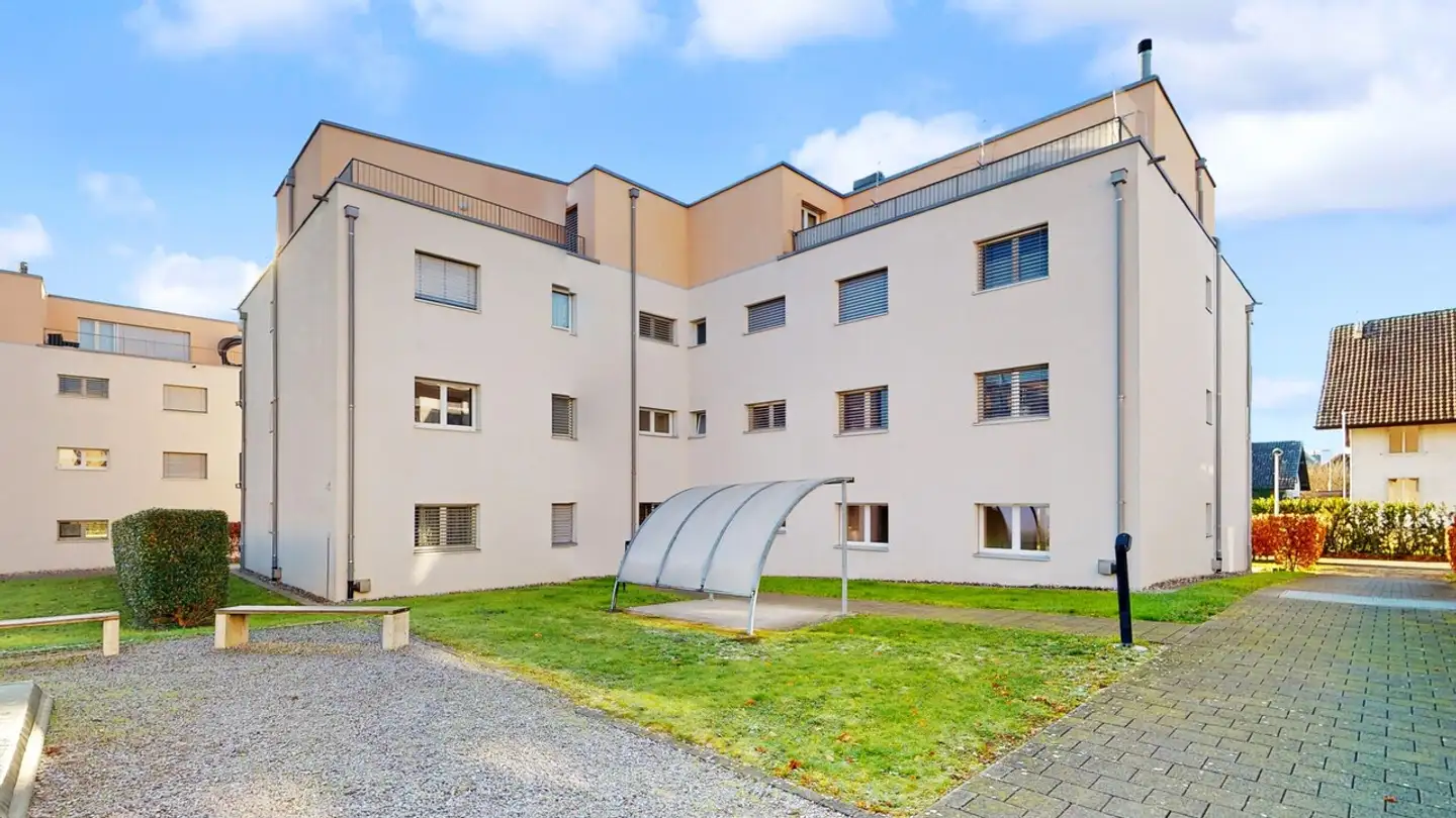 Attique à louer - Oberackerstrasse 6, 8309 Nürensdorf