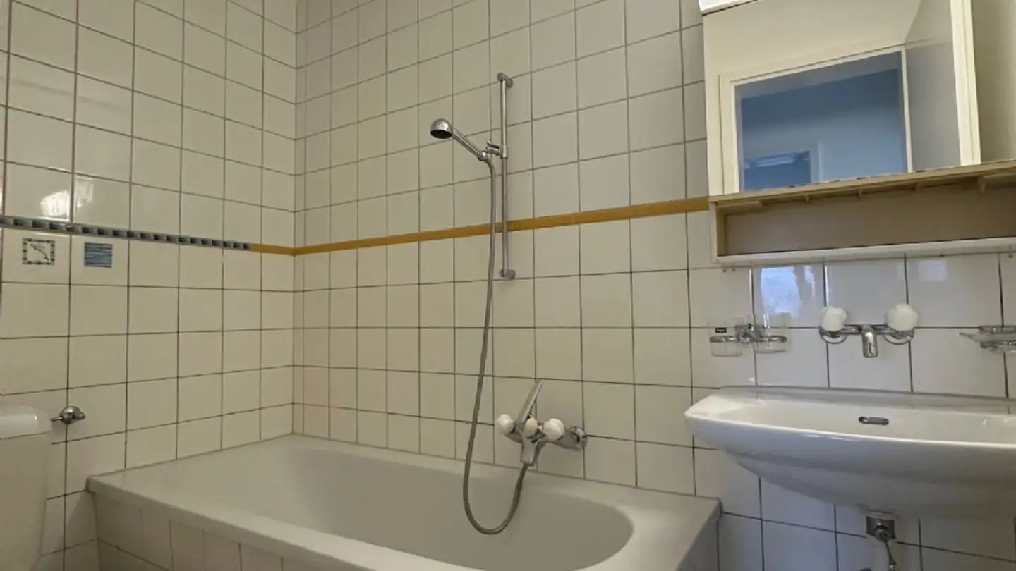 Wohnung mieten - Quellmattstrasse 81, 5035 Unterentfelden - Foto 2