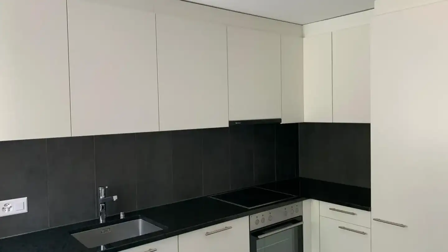 Duplex for rent - Rue de l'Evole 35, 2000 Neuchâtel - Photo 3