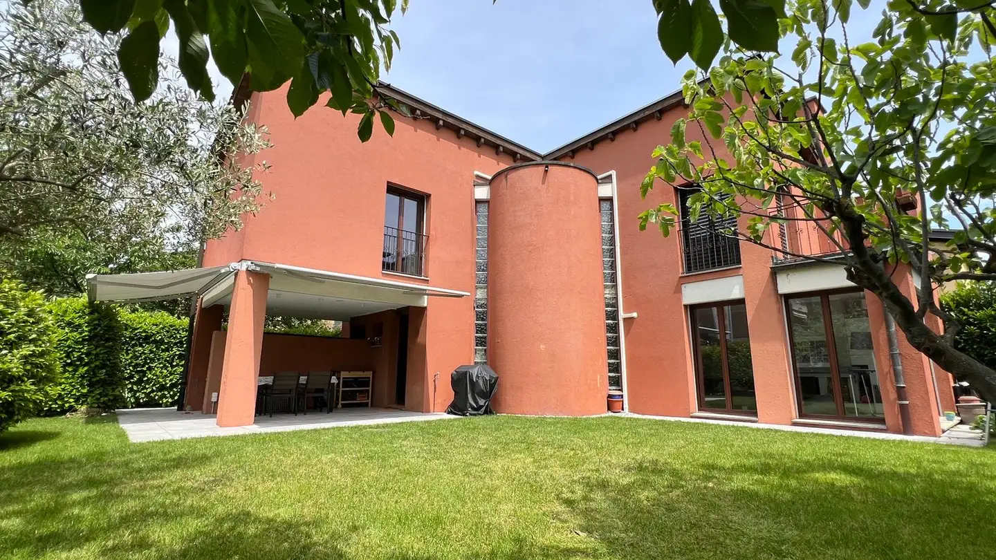Maison individuelle à vendre - 6987 Caslano