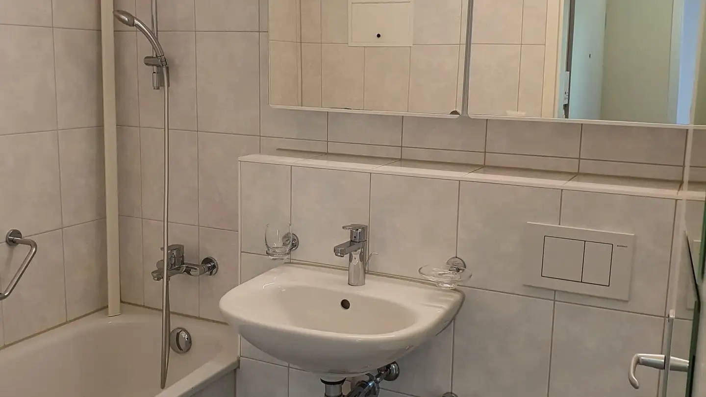 Wohnung mieten - Sonnenbergstrasse 32, 8134 Adliswil