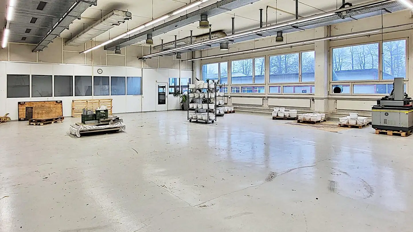 Spazio di archiviazione in affitto - Eichtalstrasse 57, 8634 Hombrechtikon - Photo 2