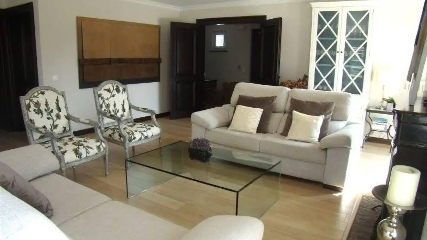 Villa for rent - Route De La Branvaude 65a, 1290 Chavannes-des-Bois - Photo 4