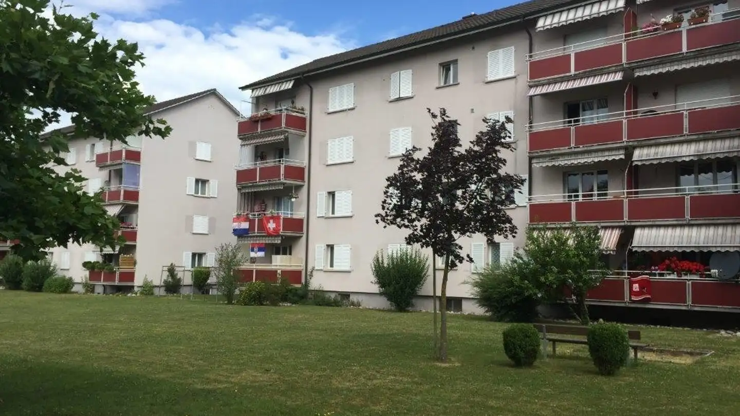 Wohnung mieten - Weissbergstrasse 1, 4665 Oftringen