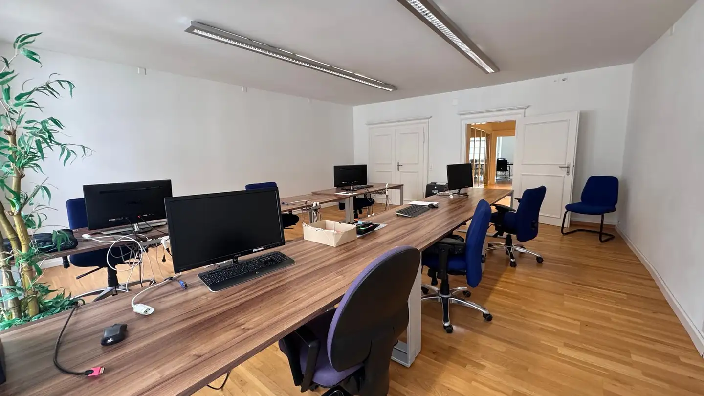 Bureau à louer - Karstgässchen, 8200 Schaffhausen - Photo 2