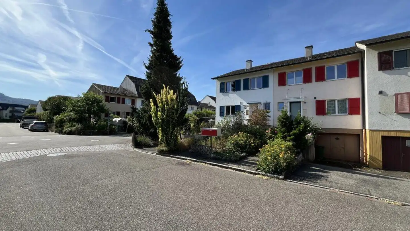 Row house for sale - Leymenstrasse 41, 4153 Reinach BL - Photo 2