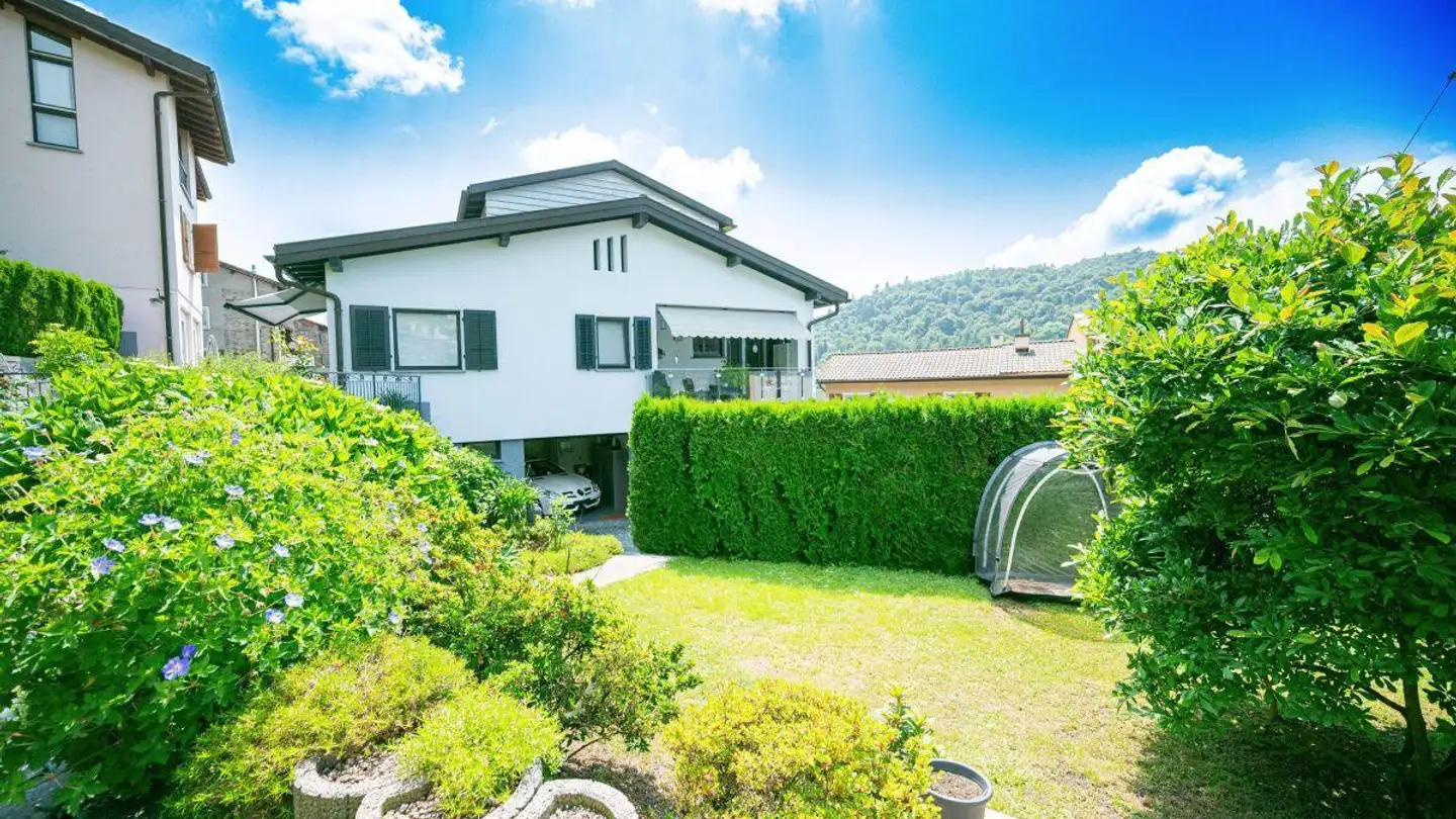 Single house for sale - 6981 Banco