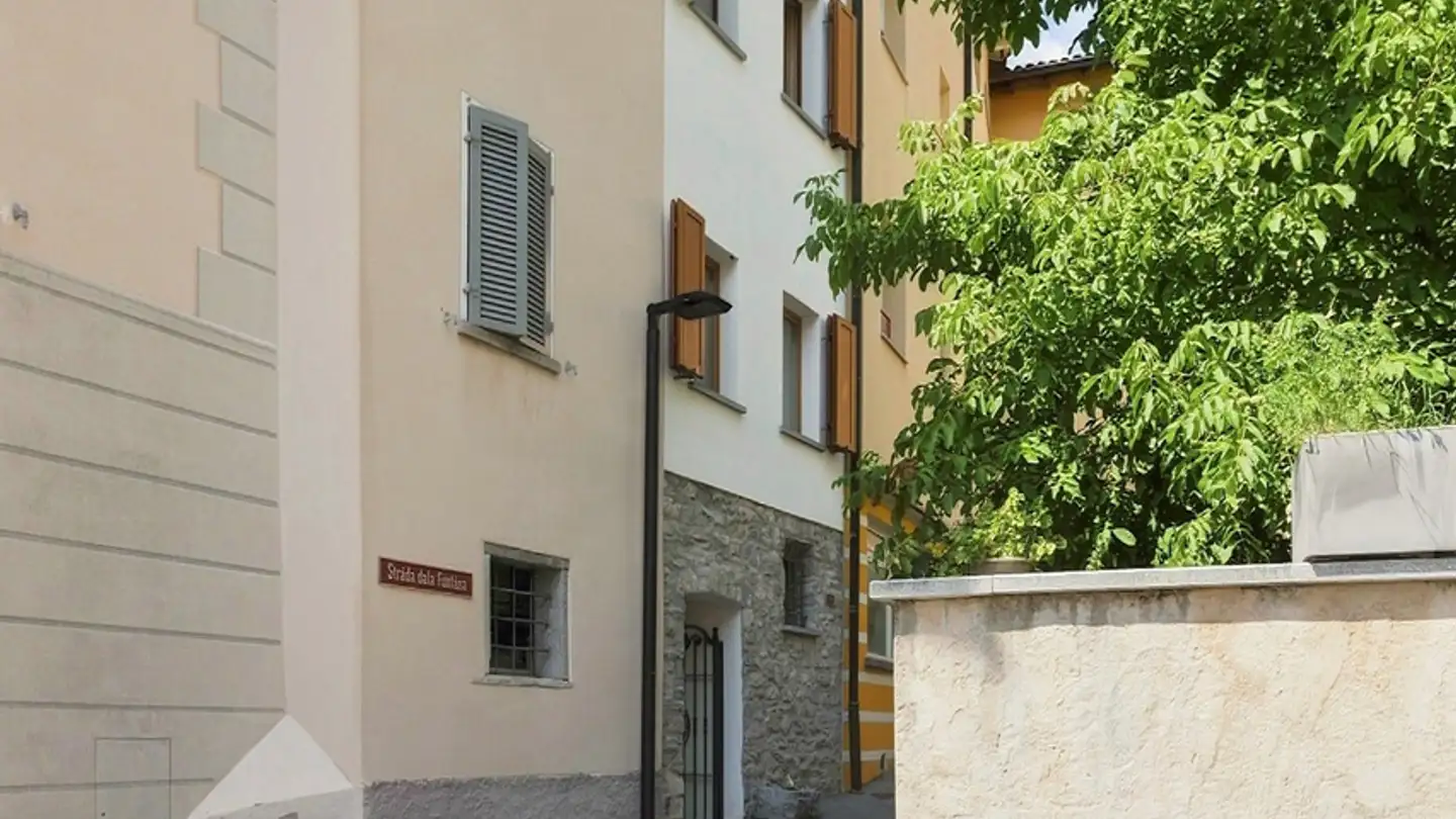Mehrfamilienhaus kaufen - Strada Dalla Funtana 1, 6822 Arogno