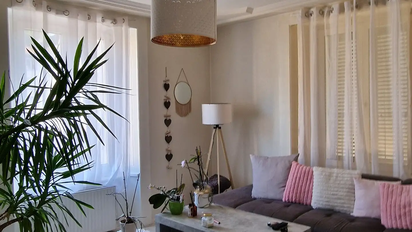 Appartamento in affitto - Rue Jean-Jacques-Huguenin 37, 2400 Le Locle - Foto 4