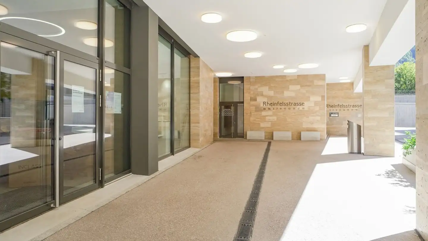 Office space for rent - Rheinfelsstrasse 3, 7000 Chur