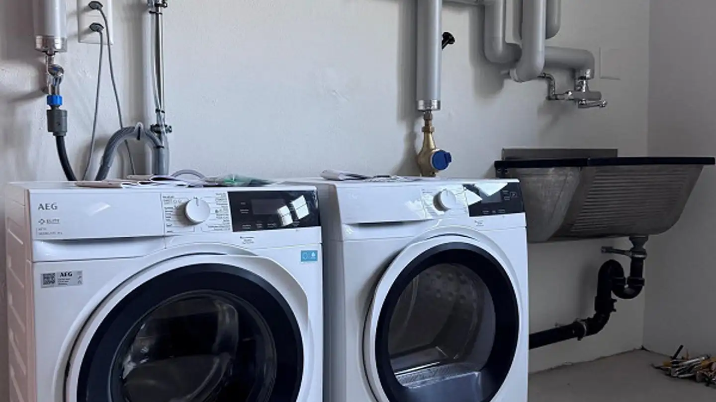 Appartement à louer - Bahnhofplatz 3, 7057 Langwies - Photo 3