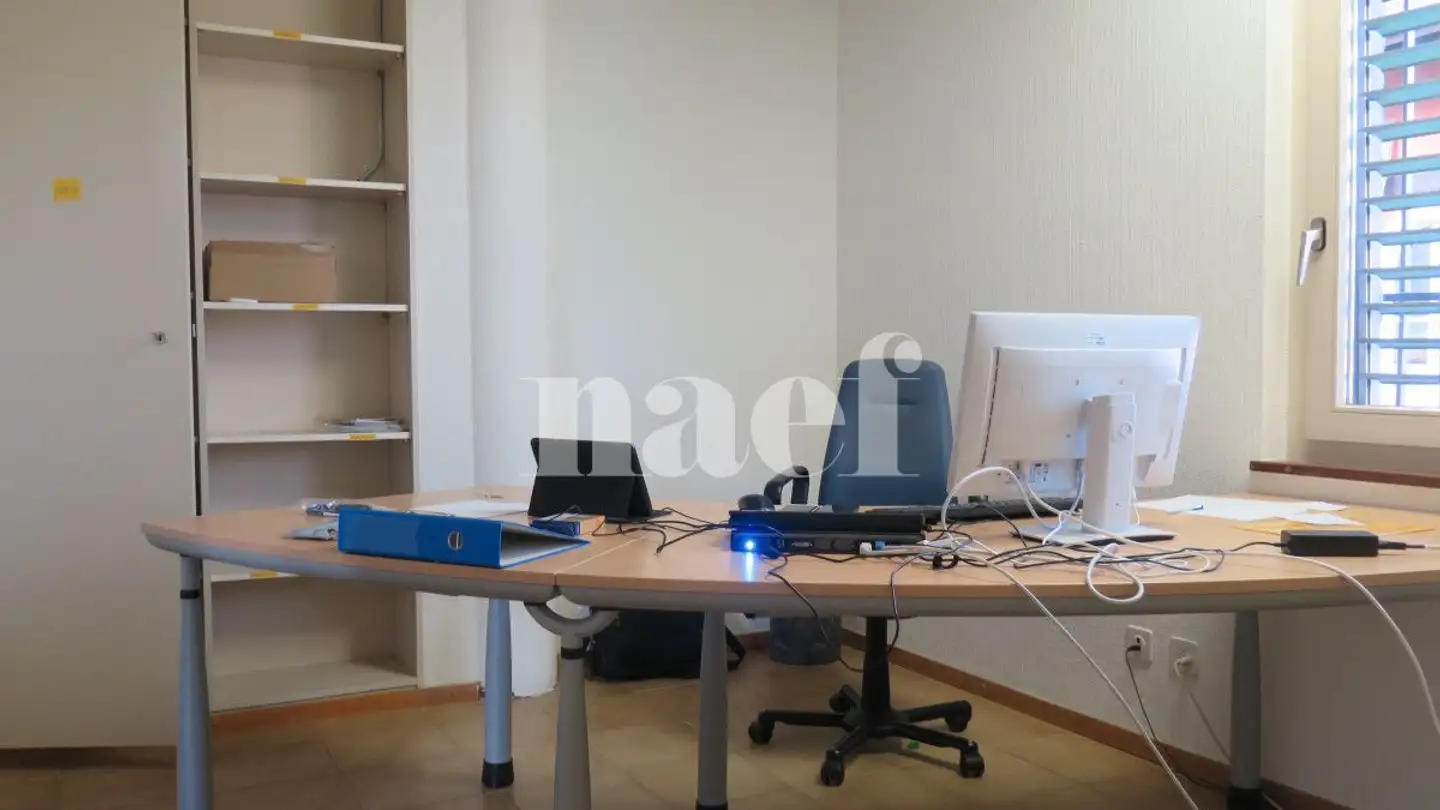 Espace de stockage à louer - Rue de la Gare 18, 2024 St-Aubin-Sauges - Photo 2