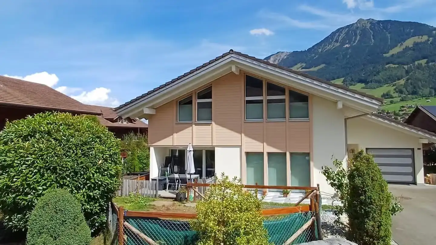 Maison individuelle à louer - 6078 Lungern