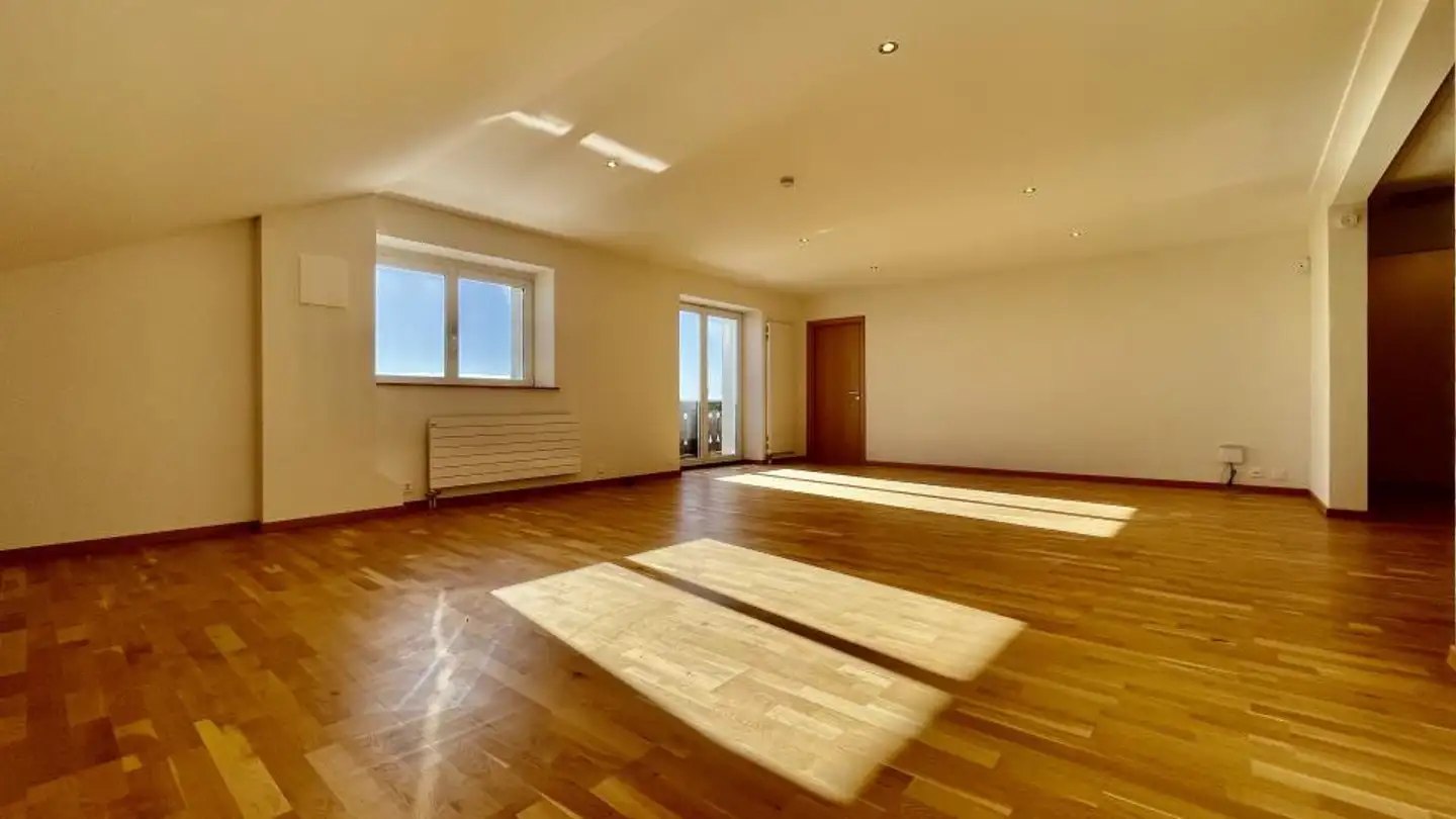 Apartment for sale - Tunnel De La Vue-Des-Alpes, 2052 La Vue-des-Alpes - Photo 3