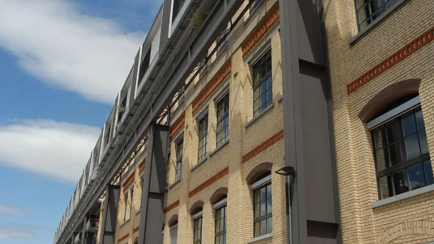Mixed-use building for rent - Katharina-Sulzer-Platz 4, 8400 Winterthur - Photo 2