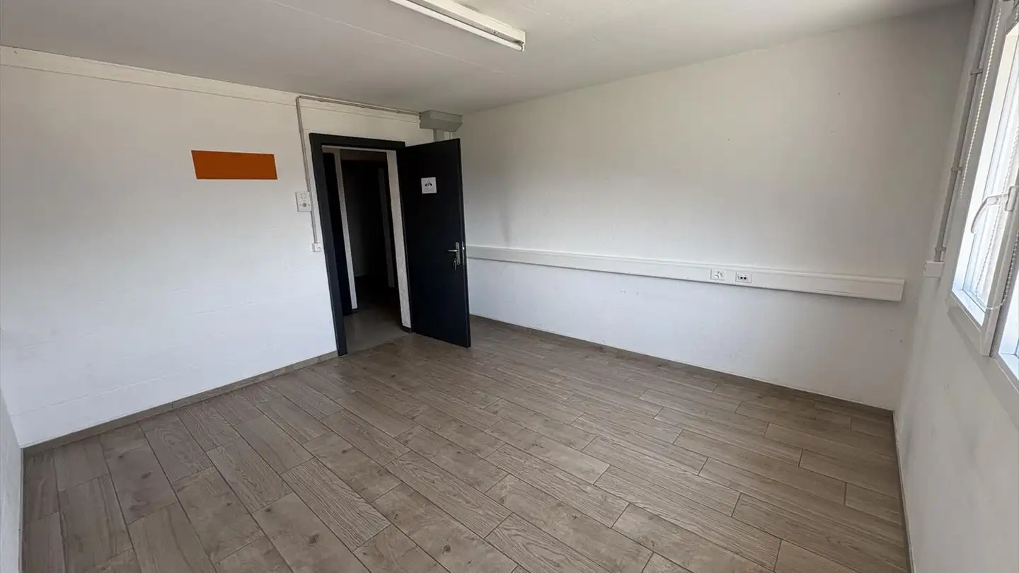 Spazio ufficio in affitto - 1955 St-Pierre-de-Clages - Photo 2