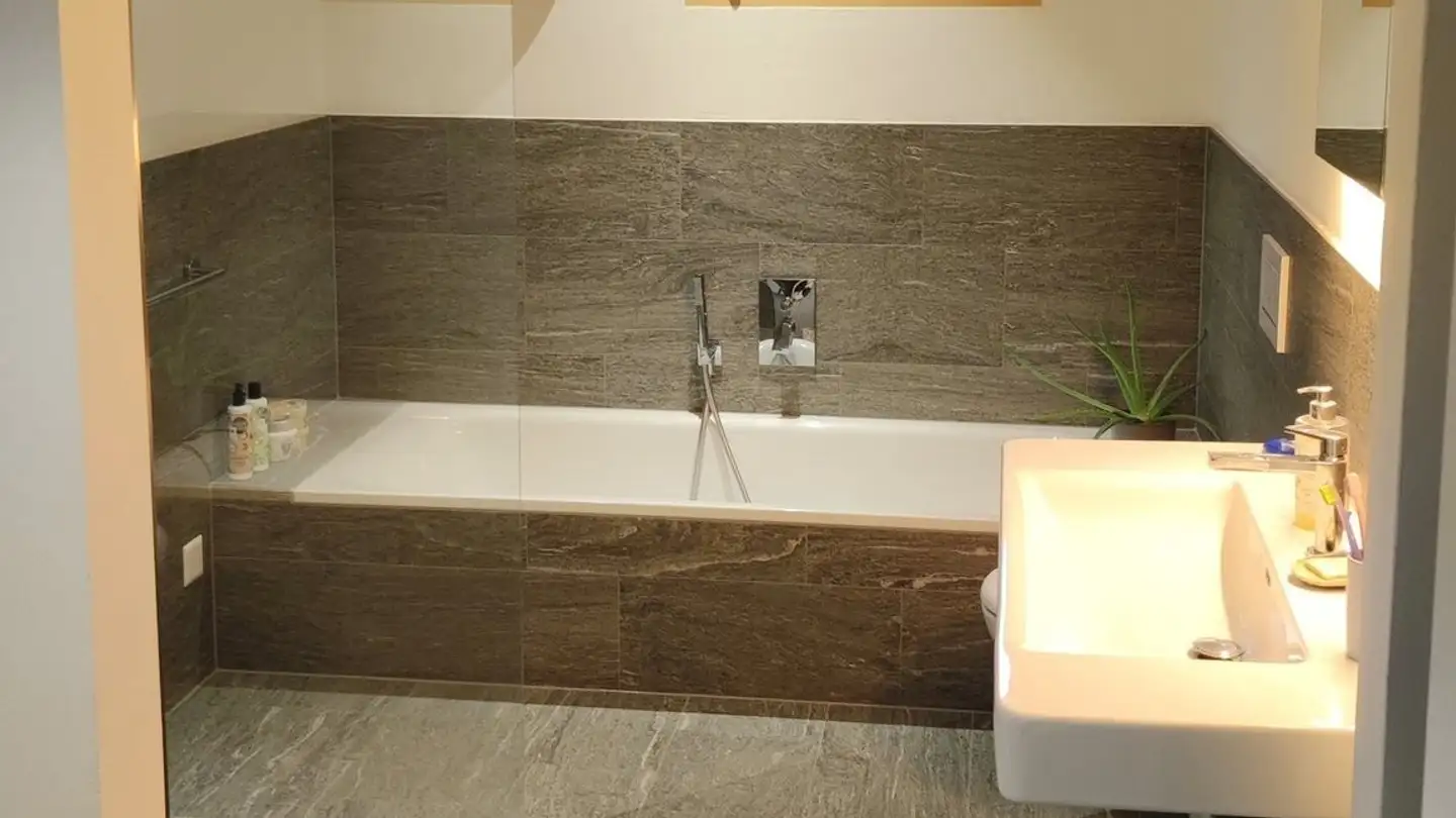 Wohnung mieten - 7017 Flims Dorf - Foto 2