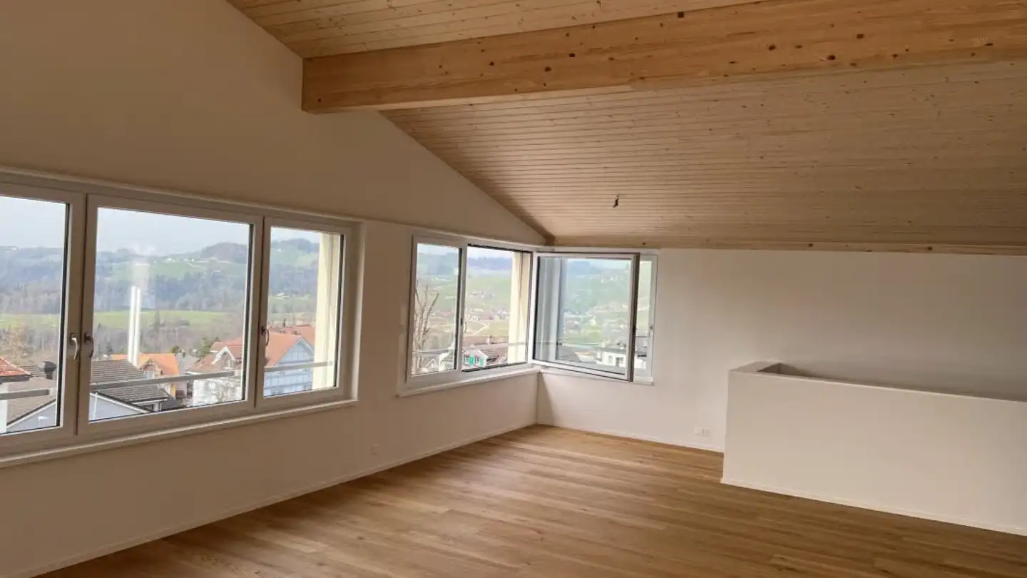 Dachgeschosswohnung kaufen - Ochsenstrasse, 9122 Mogelsberg - Foto 2