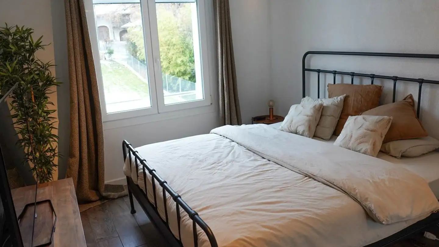 Single house for rent - 1269 Bassins - Photo 4